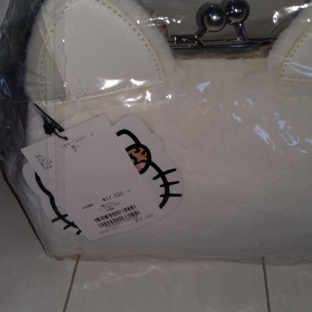 Nina mew(ニーナミュウ)のニーナミュウ　キティ　 レディースのバッグ(ハンドバッグ)の商品写真