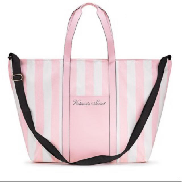 Victoria's Secret(ヴィクトリアズシークレット)のVICTORIA'S SECRET Stripe Weekender Tote レディースのバッグ(トートバッグ)の商品写真