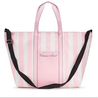 ヴィクトリアズシークレット(Victoria's Secret)のVICTORIA'S SECRET Stripe Weekender Tote(トートバッグ)