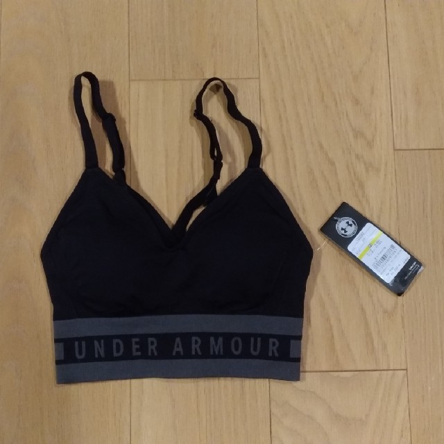 UNDER ARMOUR(アンダーアーマー)の★under armourスポーツブラジャー スポーツ/アウトドアのランニング(ウェア)の商品写真