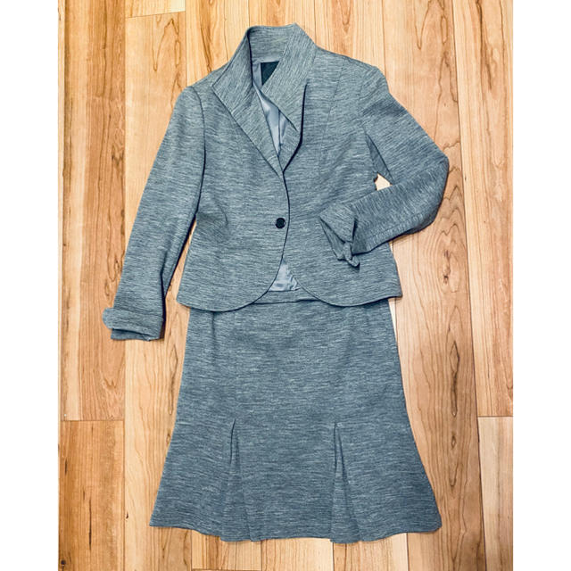 UNTITLED(アンタイトル)の⭐︎アンタイトル⭐︎ ウールスーツ レディースのフォーマル/ドレス(スーツ)の商品写真