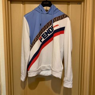 フェンディ(FENDI)のFEDI FILAパーカー(パーカー)