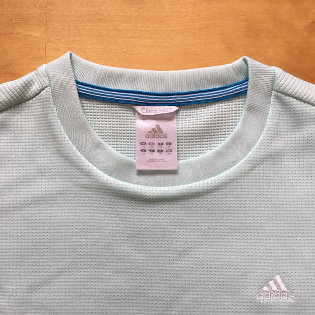 adidas(アディダス)のアディダス　Tシャツ2枚セット レディースのトップス(Tシャツ(半袖/袖なし))の商品写真