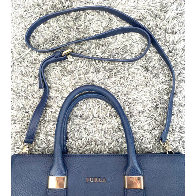 FURLA レザー 2way ハンドバッグ 送料込です! フルラ FURLA レザー 2way ハンドバッグ 送料込です! フルラ