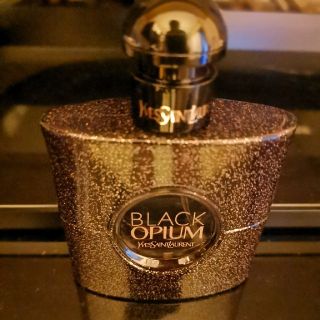 サンローラン(Saint Laurent)のブラックオピウム　グロウ　50ml サンローラン　香水(香水(女性用))