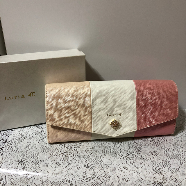 新品　ルリア4℃ (Luria 4℃) 長財布