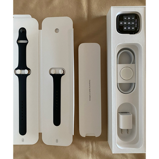 アップル(Apple)のApple Watch series5 44mm チタニウム(腕時計(デジタル))