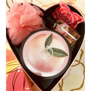 ザボディショップ(THE BODY SHOP)のボディーショップ　ギフトボックスセット(ボディクリーム)