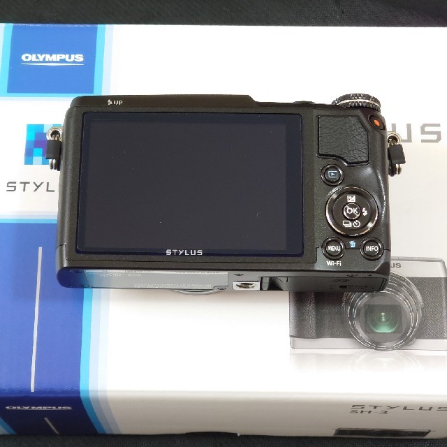 OLYMPUS(オリンパス)のオリンパス　スタイラス　SH-3 スマホ/家電/カメラのカメラ(コンパクトデジタルカメラ)の商品写真