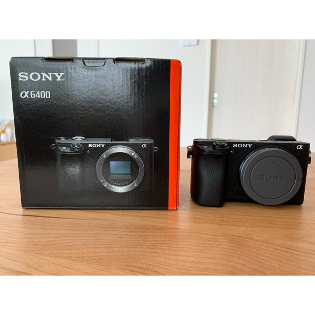 SONY(ソニー)の値下げしました　SONY α6400 ボディ 本体 カメラ スマホ/家電/カメラのカメラ(デジタル一眼)の商品写真