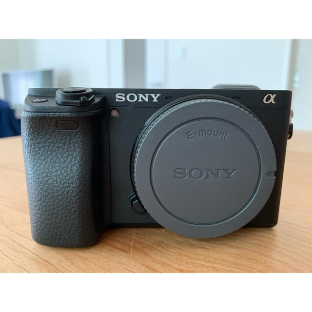 SONY(ソニー)の値下げしました　SONY α6400 ボディ 本体 カメラ スマホ/家電/カメラのカメラ(デジタル一眼)の商品写真