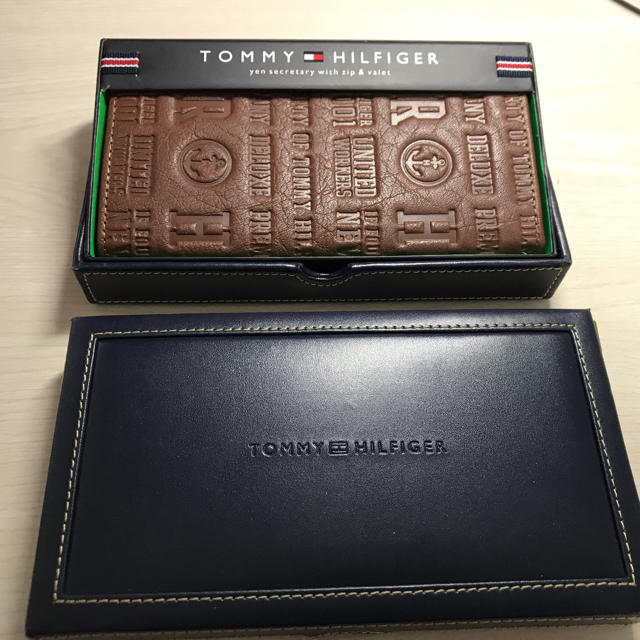 TOMMY HILFIGER(トミーヒルフィガー)の未使用品　トミー フィルヒンガー 長財布 メンズのファッション小物(長財布)の商品写真