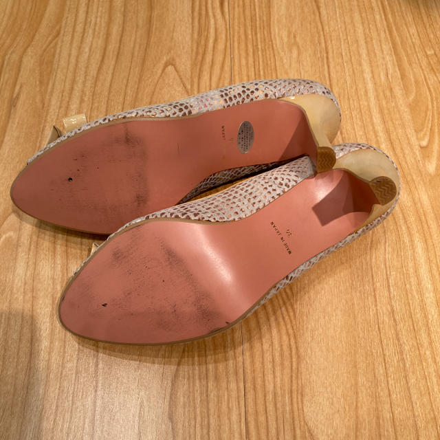 新品未使用・a loor not mean much・オープントゥリボンパンプス レディースの靴/シューズ(ハイヒール/パンプス)の商品写真