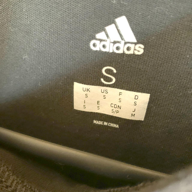 adidas(アディダス)のアディダス adidas Tシャツ レディースのトップス(Tシャツ(半袖/袖なし))の商品写真