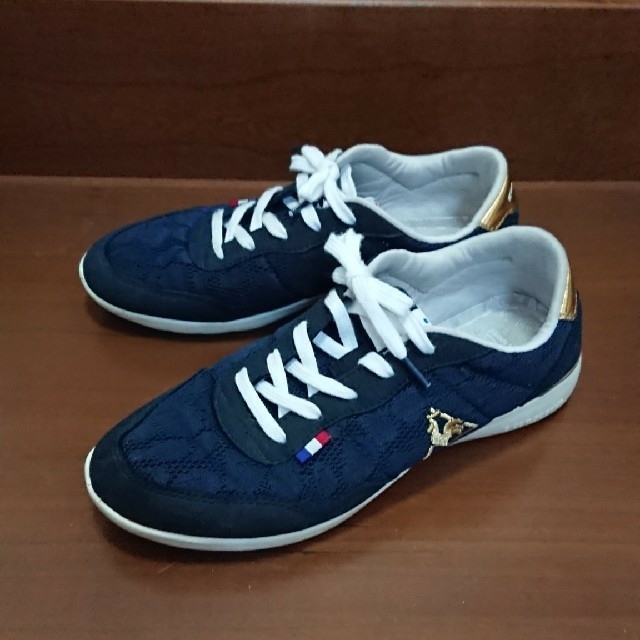 le coq sportif(ルコックスポルティフ)のルコック スポルティフ スニーカー ネイビー 23cm レディースの靴/シューズ(スニーカー)の商品写真