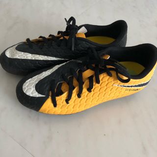 ナイキ(NIKE)のNIKE ナイキ　サッカースパイク　22.5センチ(スニーカー)