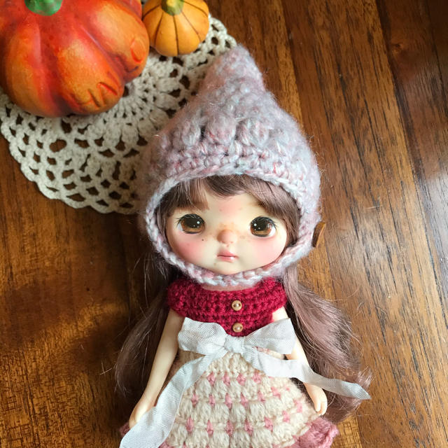 ミディブライス　ほっこりとんがり帽子　薄ピンク ハンドメイドのぬいぐるみ/人形(人形)の商品写真