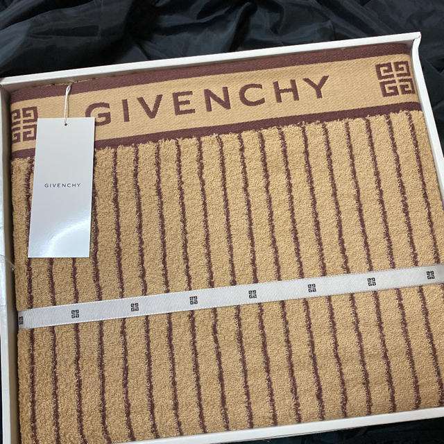 GIVENCHY ジバンシィ タオルケット