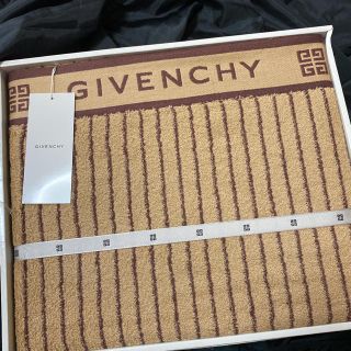 ジバンシィ(GIVENCHY)のgivenchy ❤️ジバンシィ️❤️タオルケット❤️(その他)