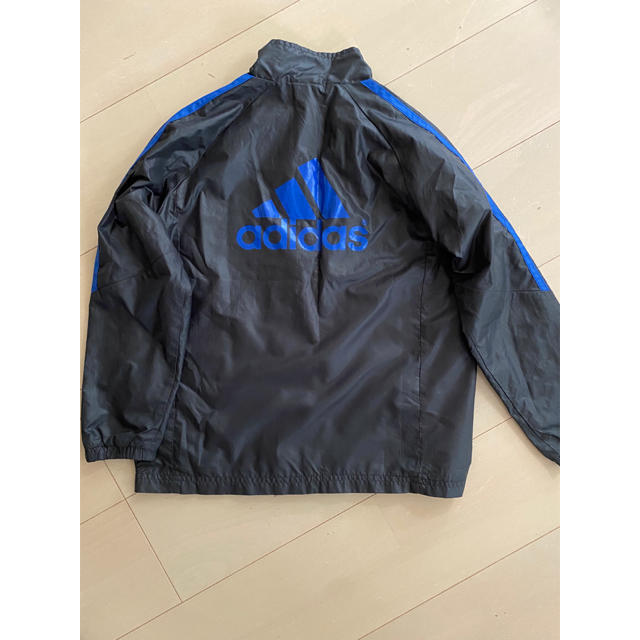 adidas(アディダス)のアディダス ウィンドブレーカー 130 ジャンバー キッズ/ベビー/マタニティのキッズ服男の子用(90cm~)(ジャケット/上着)の商品写真