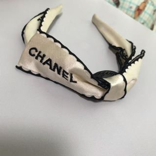 CHANEL シャネル　カチューシャ　金子綾