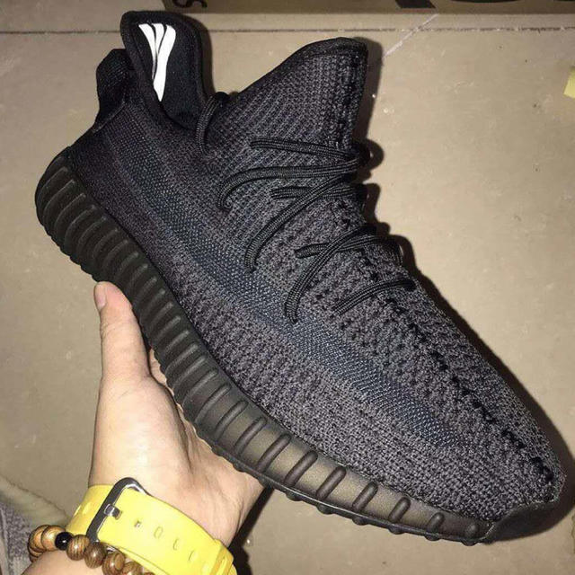 Yeezy Boost 350 V2 Black