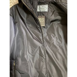PRADA - ♡新品未使用タグ付♡PRADAナイロンコート ネイビーの通販 by