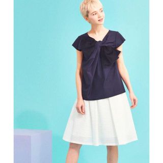 ランバンオンブルー(LANVIN en Bleu)の【LANVIN en Bleu】チュールリボンブラウス・ネイビー・Chesty(シャツ/ブラウス(半袖/袖なし))