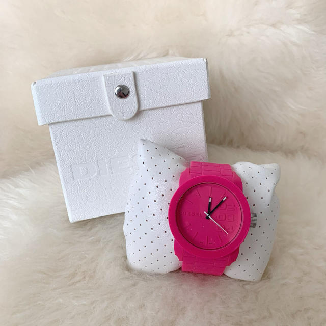 DIESEL(ディーゼル)のDIESEL 腕時計 DZ-1439 ピンク メンズの時計(腕時計(アナログ))の商品写真