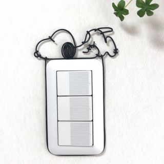 スヌーピー(SNOOPY)のハンドメイド　スヌーピー　スイッチカバー(インテリア雑貨)