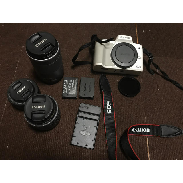 ベストセラー Canon - eos kiss m ダブルズームレンズ+超広角レンズ1本