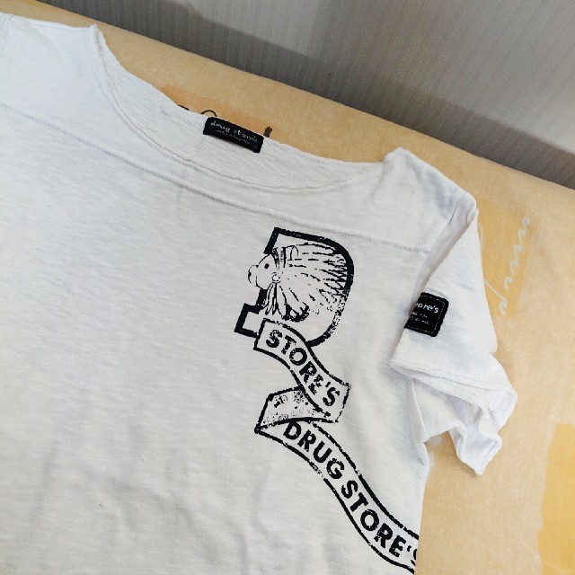 drug store's(ドラッグストアーズ)のドラッグストアーズ  Tシャツ レディースのトップス(Tシャツ(半袖/袖なし))の商品写真