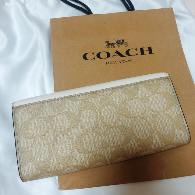 COACH(コーチ)の[未使用] コーチ(COACH)財布 ホワイト カーキ   シグネチャー 長財布 メンズのファッション小物(長財布)の商品写真