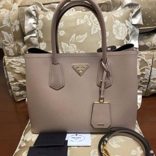 プラダ サフィアーノ トートバッグ(レディース)(ベージュ系)の通販
