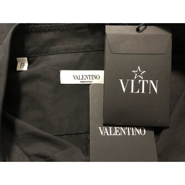 【大人気商品のLサイズ入荷！】valentino   シャツ　新品　2020ss