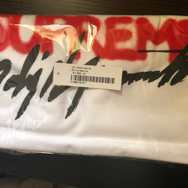 Supreme(シュプリーム)のSupreme Yohji Yamamoto Logo Tee Mサイズ メンズのトップス(Tシャツ/カットソー(半袖/袖なし))の商品写真