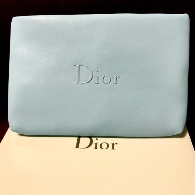 Dior(ディオール)の新品　DIOR ディオール　ポーチ　非売品 レディースのファッション小物(ポーチ)の商品写真