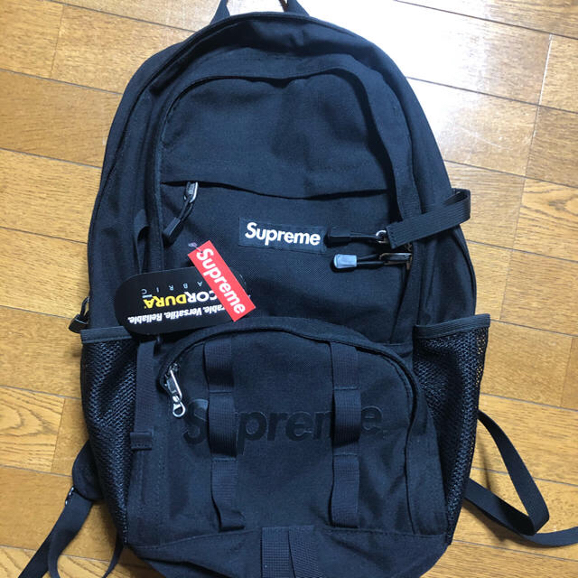 Supreme(シュプリーム)の美品　supreme シュプリーム　15ss バックパック　リュック　 メンズのバッグ(バッグパック/リュック)の商品写真