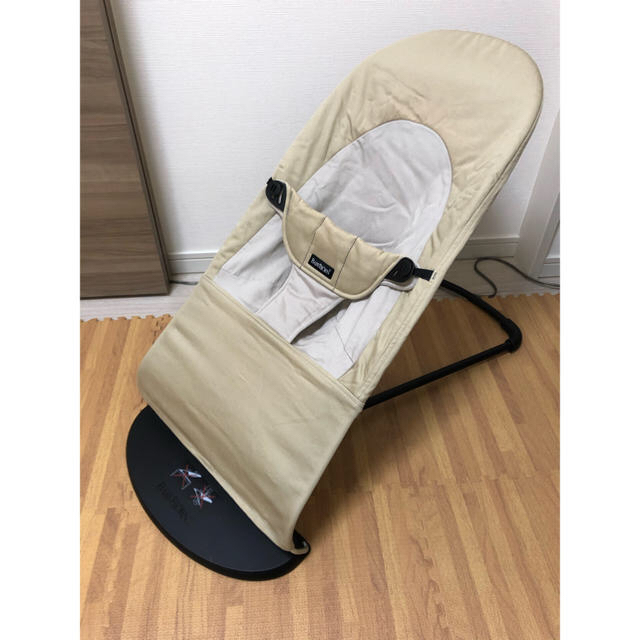 BABYBJORN(ベビービョルン)のベビービョルン　バウンサーバランスソフト　カーキベージュ キッズ/ベビー/マタニティのキッズ/ベビー/マタニティ その他(その他)の商品写真