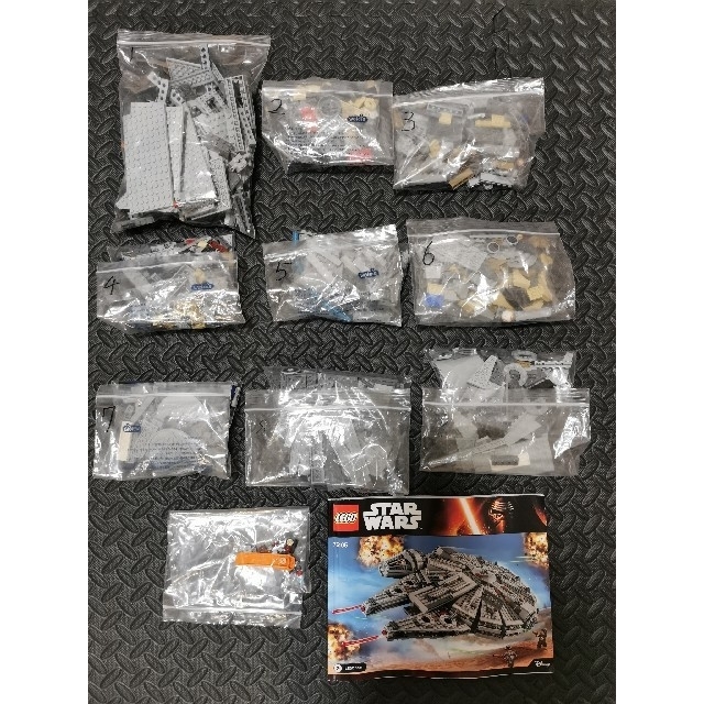 Lego(レゴ)のレゴ LEGO スターウォーズ　75105  ミレニアムファルコン キッズ/ベビー/マタニティのおもちゃ(積み木/ブロック)の商品写真