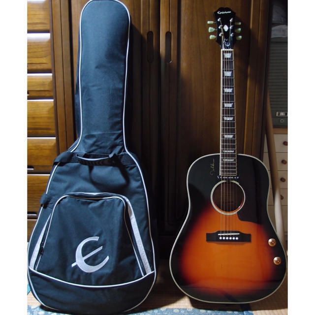 epiphone  EJ-160E  John Lennon