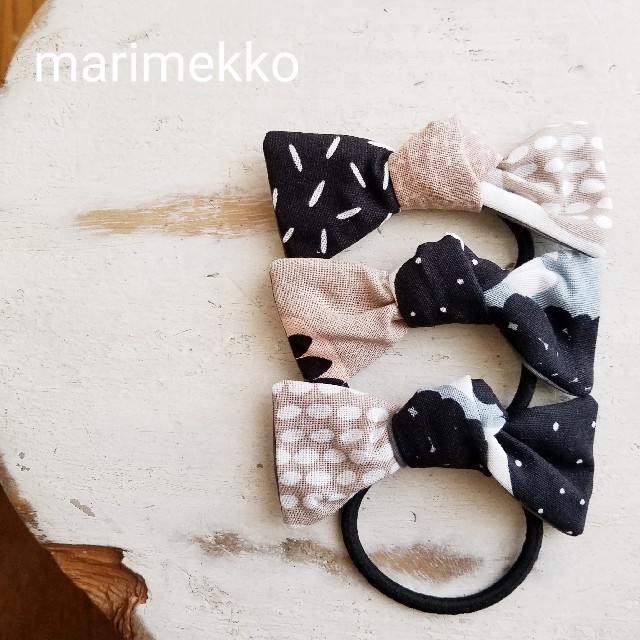 marimekko(マリメッコ)の[marimekko] handmade ﾏﾘﾒｯｺ ﾍｱｺﾞﾑ ｾｯﾄ 廃盤柄 ハンドメイドのアクセサリー(ヘアアクセサリー)の商品写真