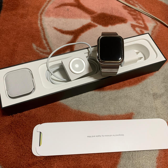 最終値下げ、Apple Watch Nike 4 GPSモデル　44mm