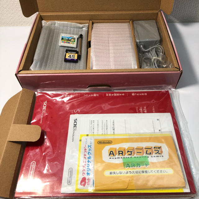 ニンテンドー3DS(ニンテンドー3DS)の★美品‼︎ 飛び出せ動物の森ソフト付‼︎ 3DS ミスティピンク　送料込！ エンタメ/ホビーのゲームソフト/ゲーム機本体(携帯用ゲーム機本体)の商品写真