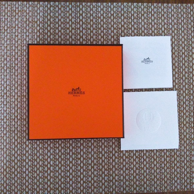 Hermes(エルメス)のエルメス 箱 レディースのバッグ(ショップ袋)の商品写真