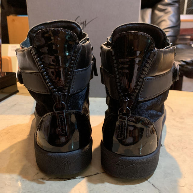 GIUZEPPE ZANOTTI(ジュゼッペザノッティ)のGIUSEPPE ZANOTTI ジュゼッペザノッティ　ハイカットスニーカー メンズの靴/シューズ(スニーカー)の商品写真