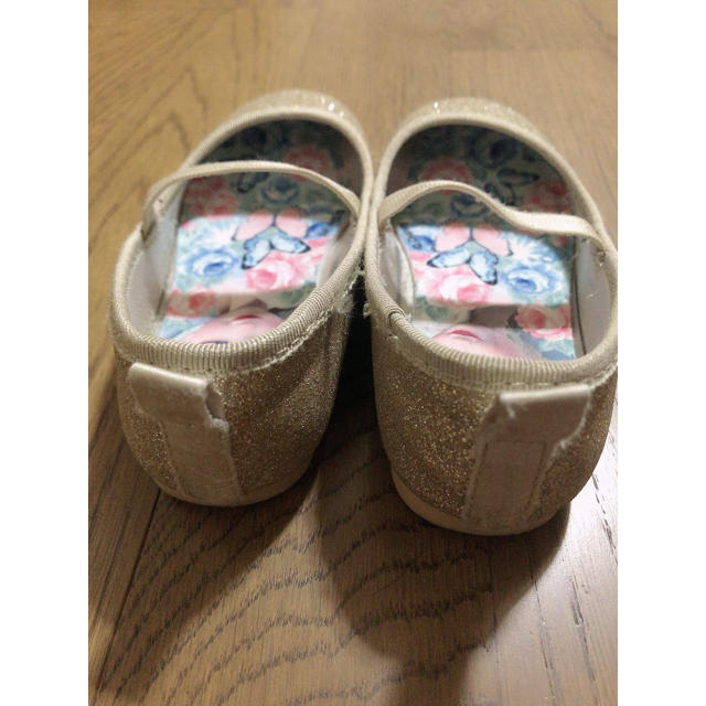 キッズ♡15㎝ ゴールドラメ キッズ パンプス 黒 ラメ グリッター 15.5cm HM