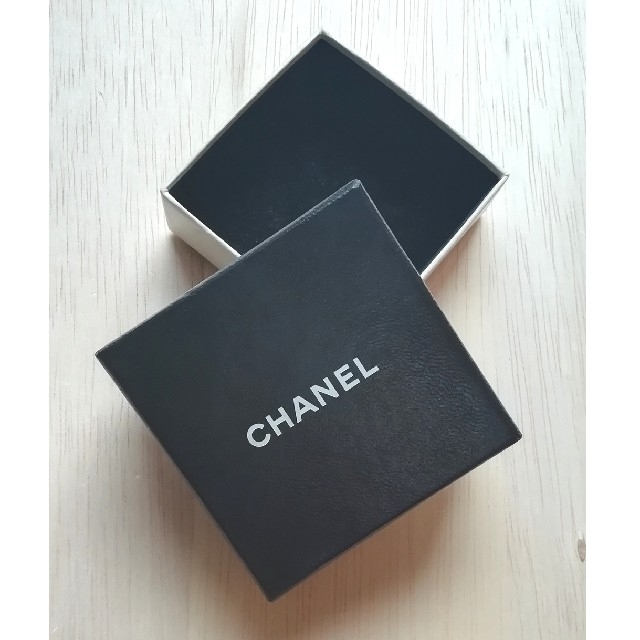 CHANEL 空箱 アクセサリー-