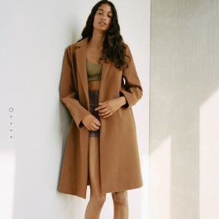 ザラ(ZARA)の新品！未使用！タグ付！♥️ZARA♥️ラペル付きコート。Ｌ。(チェスターコート)