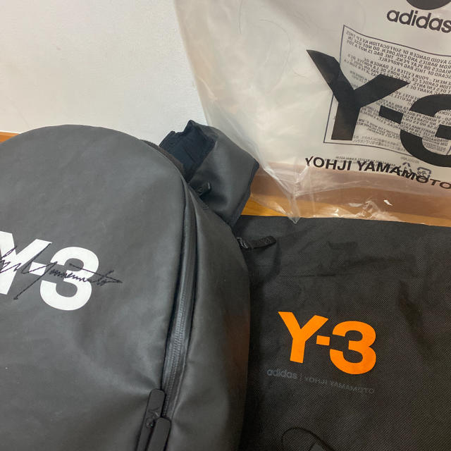 Y-3(ワイスリー)のY3 期間限定セール中 メンズのバッグ(ボディーバッグ)の商品写真